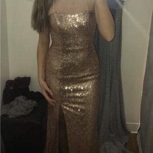 Beautiful champagne prom dress size: xs